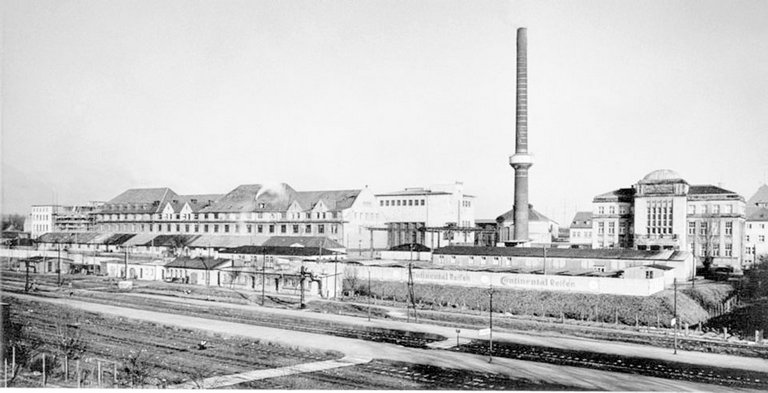 1928